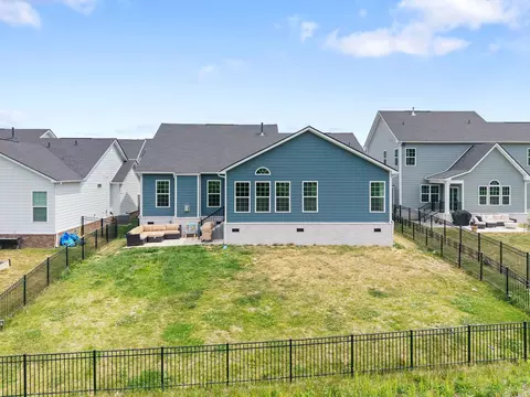 Exterior - 3060 Oglethorpe Dr, Franklin, TN 37064 photo 6 of 8