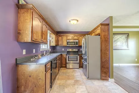 Kitchen - 51 Erin Ln, Ramer, TN 38367 photo 2 of 2