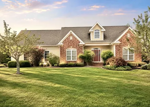 4893 Orten Dr, Hopkinsville, KY 42240