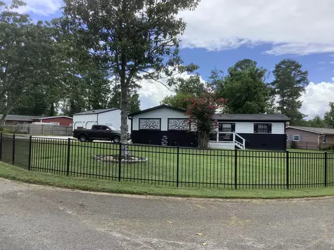8114 Royal Dr, Chattanooga, TN 37421