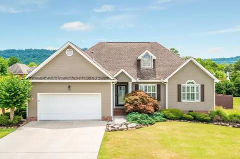 79 Meadowstone Cir, Ringgold, GA 30736