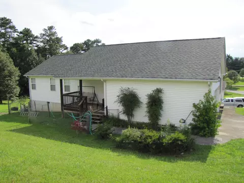 116 Pinewood Dr, Rock Spring, GA 30739 photo 9