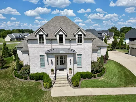 753 Cousins Ct, Bowling Green, KY 42103