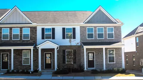 745 Ashbrook Dr, Lebanon, TN 37087