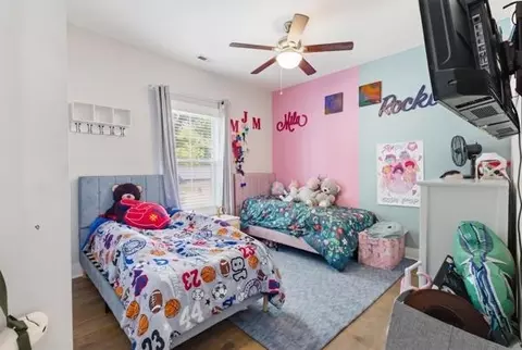 Bedroom - 208 15th Ave E, Springfield, TN 37172 photo 3 of 3