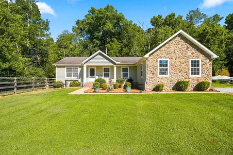 4805 Lunns Store Rd, Chapel Hill, TN 37034