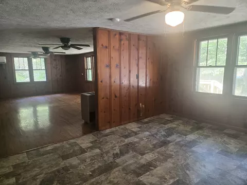 Living - 6061 Us Highway 70 E, Mcewen, TN 37101 photo 1 of 4