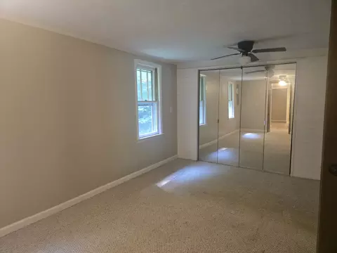 Bedroom - 6061 Us Highway 70 E, Mcewen, TN 37101 photo 3 of 4