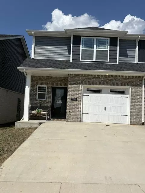 209 W Fallow Ct, Clarksville, TN 37040