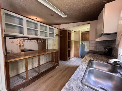 Kitchen - 616 Powell St, Paris, TN 38242 photo 2 of 3