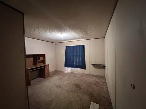 Bedroom - 616 Powell St, Paris, TN 38242 photo 1 of 4