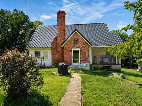 144 Rooster St, Indian Mound, TN 37079