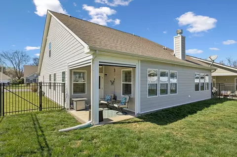 Exterior - 2925 Eckersley Dr, Murfreesboro, TN 37128 photo 6 of 7