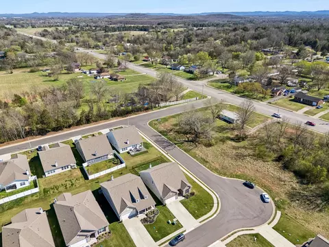 View/Area - 2925 Eckersley Dr, Murfreesboro, TN 37128 photo 2 of 6