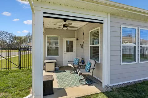 Exterior - 2925 Eckersley Dr, Murfreesboro, TN 37128 photo 5 of 7