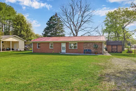92 Mary Ann Ln, Pikeville, TN 37367