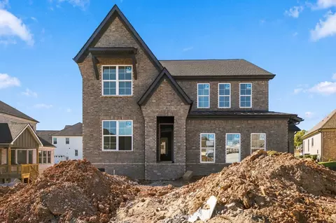 1403 Schulert Ct, Lebanon, TN 37087