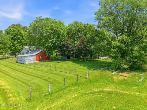 7805 Heiskell Rd, Powell, TN 37849 photo 38