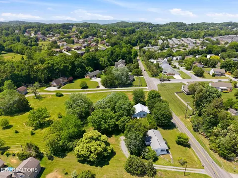 7805 Heiskell Rd, Powell, TN 37849 photo 43
