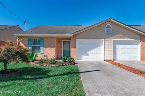 611 Wakebridge Blvd, Powell, TN 37849