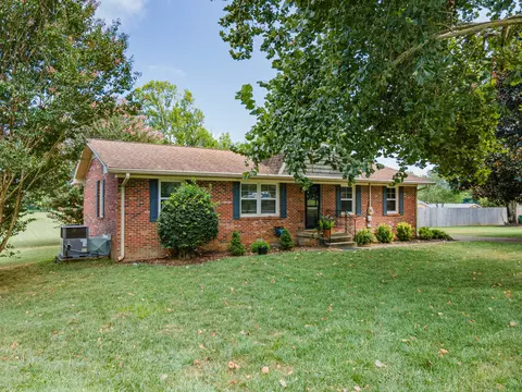 935 Barron Rd, Lewisburg, TN 37091