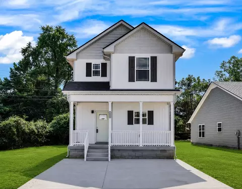 2619 Scott Dr, Clarksville, TN 37042