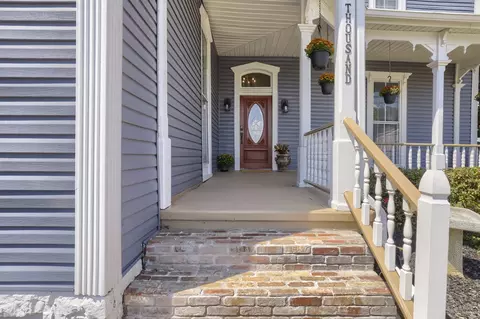 1000 S High St, Columbia, TN 38401