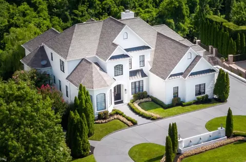 9572 Hampton Reserve Dr, Brentwood, TN 37027