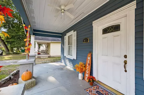 Exterior - 817 E Vine St, Murfreesboro, TN 37130 photo 4 of 8