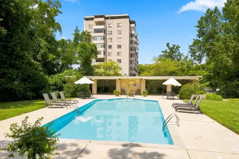 105 Leake Ave #34, Nashville, TN 37205