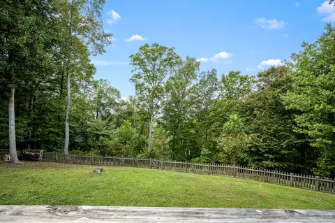 Exterior - 215 Flora Ln, Manchester, TN 37355 photo 11 of 19