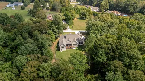 View/Area - 215 Flora Ln, Manchester, TN 37355 photo 3 of 18