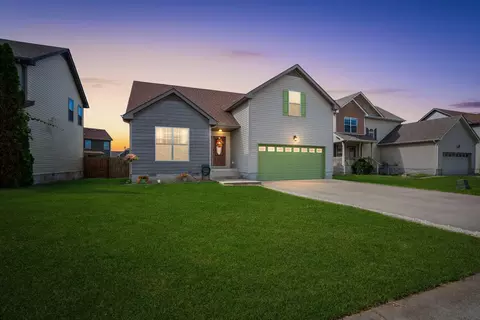 3774 Suiter Rd, Clarksville, TN 37040