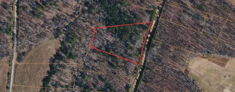 2 Timber View Rd, Pikeville, TN 37367
