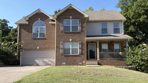 2897 Sharpie Dr, Clarksville, TN 37040