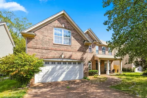 106 Sorrel Ct, Hendersonville, TN 37075