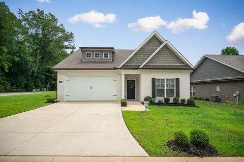 1400 Village Loop, Cookeville, TN 38501