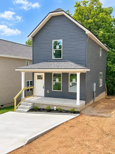 194 Oak St, Clarksville, TN 37042