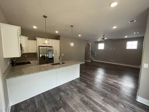 Living - 2235 Barringer Ln, Murfreesboro, TN 37128 photo 4 of 7