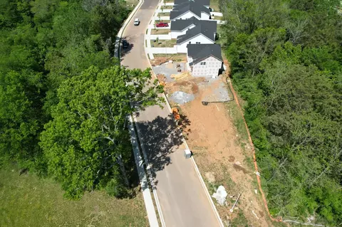 View/Area - 2235 Barringer Ln, Murfreesboro, TN 37128 photo 3 of 4