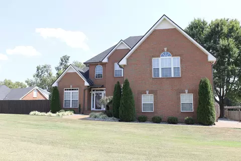312 Cherry Ln, White House, TN 37188