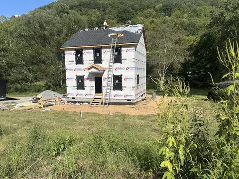 820 Pleasant Shade Hwy, Pleasant Shade, TN 37145