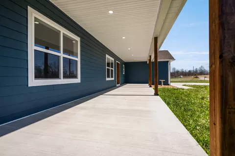 Exterior - 9345 Fox Hill Rd, Baxter, TN 38544 photo 10 of 16