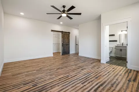 Bedroom - 9345 Fox Hill Rd, Baxter, TN 38544 photo 2 of 8