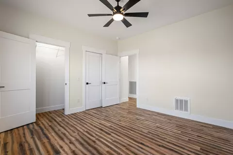 Bedroom - 9345 Fox Hill Rd, Baxter, TN 38544 photo 8 of 8