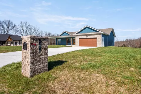 Exterior - 9345 Fox Hill Rd, Baxter, TN 38544 photo 12 of 16