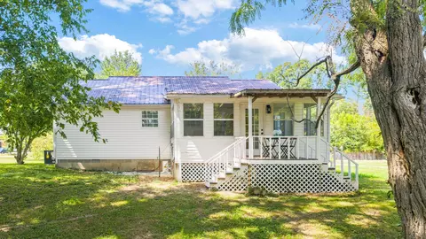 Exterior - 10501 Viola Rd, Morrison, TN 37357 photo 11 of 11