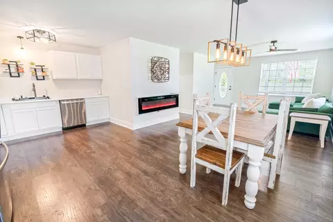 Dining - 10501 Viola Rd, Morrison, TN 37357 photo 2 of 2