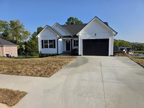 40 Scenic Ln, Hartsville, TN 37074