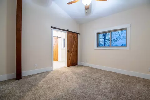Bedroom - 1224 Hangar Rd, Springfield, TN 37172 photo 2 of 3